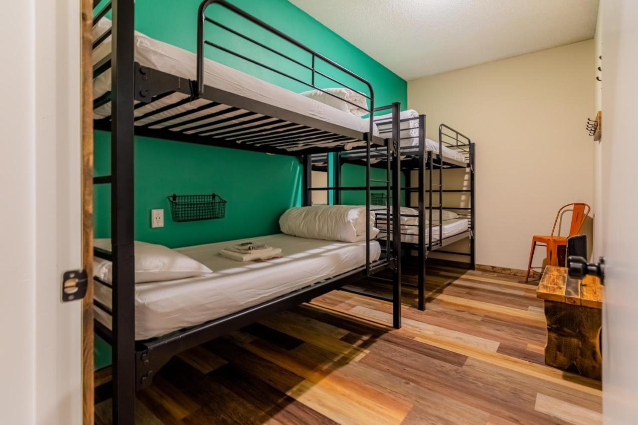 Pintler'S Portal Hostel أناكوندا المظهر الخارجي الصورة