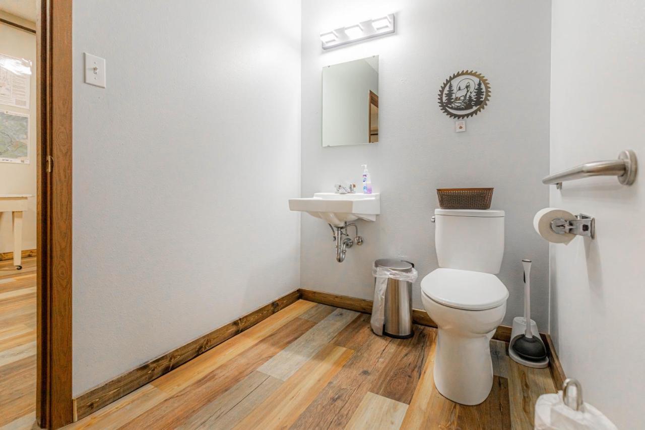 Pintler'S Portal Hostel أناكوندا المظهر الخارجي الصورة