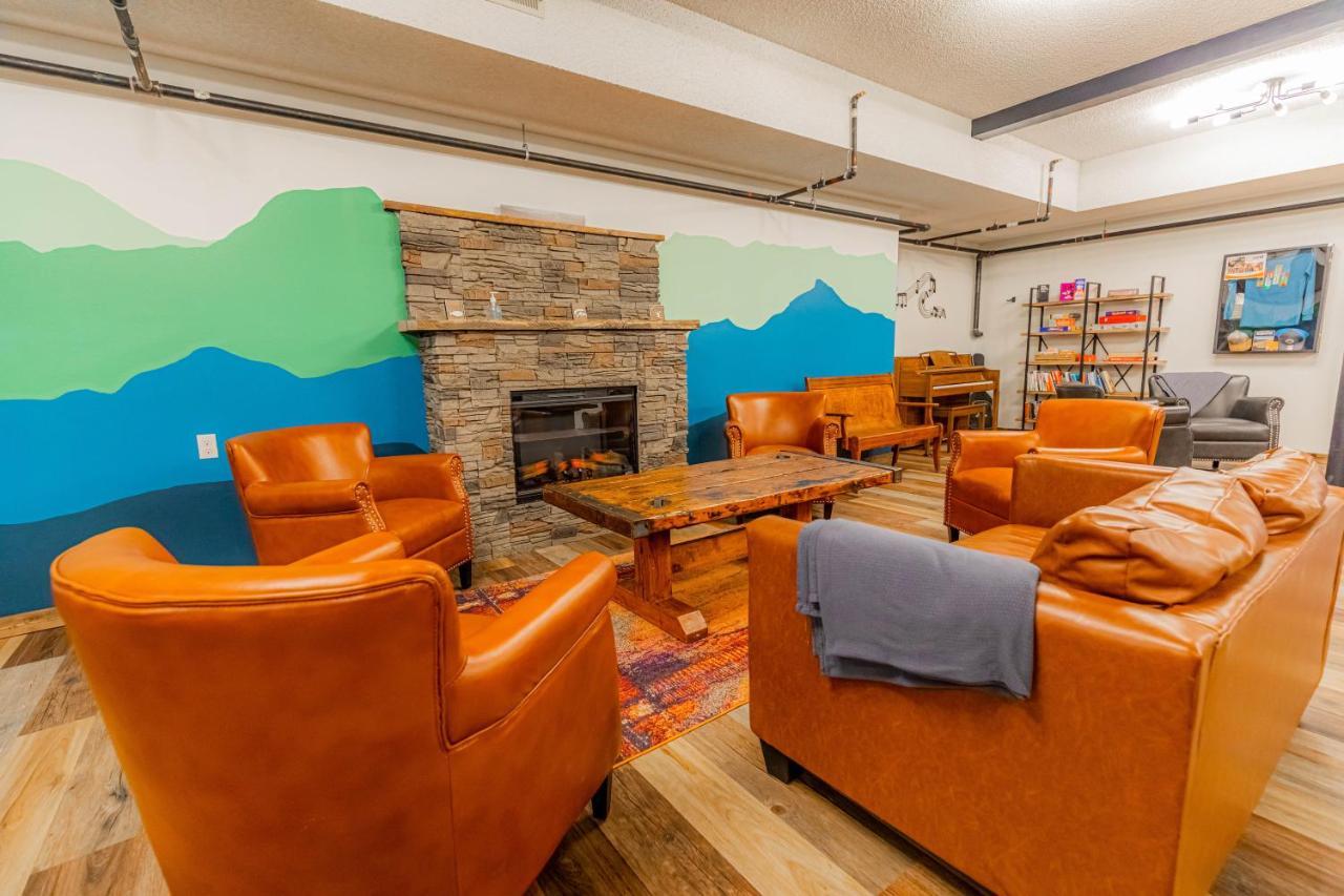 Pintler'S Portal Hostel أناكوندا المظهر الخارجي الصورة