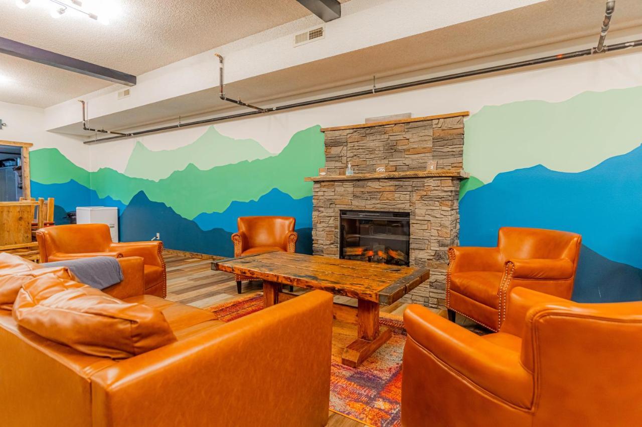 Pintler'S Portal Hostel أناكوندا المظهر الخارجي الصورة